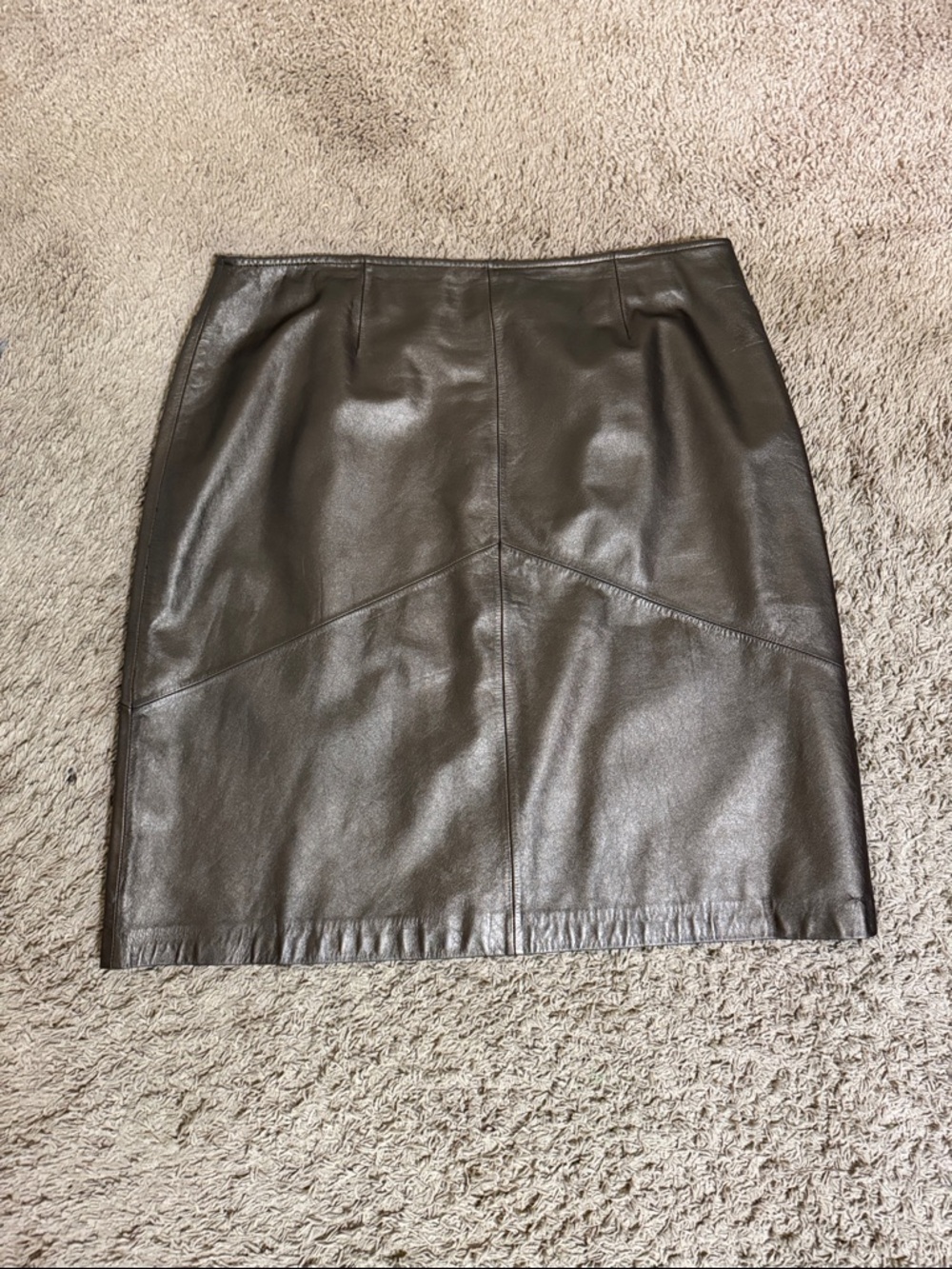 Women’s Y2K Brown Leather Pencil Skirt Metallic Sheen size 18 Classic Chic Party
